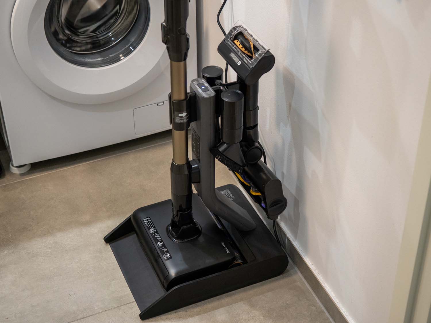 Nasz test najnowszego Dreame Z30 AquaCycle Pro – tym razem jest stacja dokująca