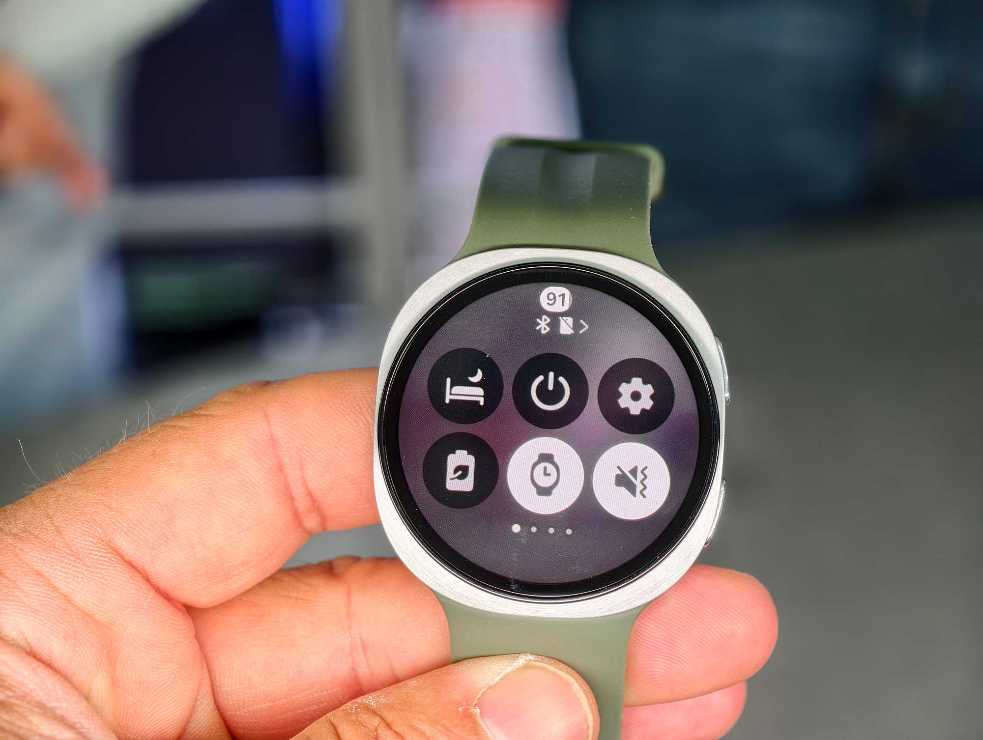 Samsung Galaxy Watch 9 – pierwsze wrażenia: największa zmiana znajduje się pod ekranem