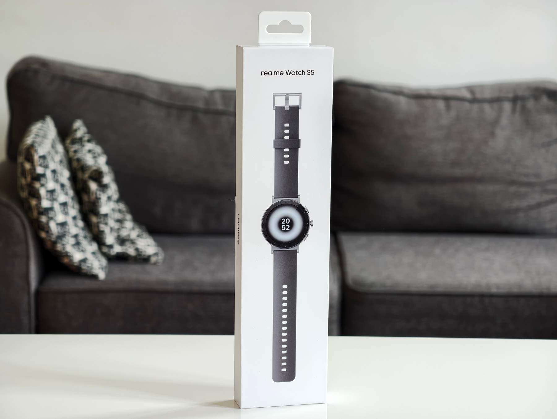 Test zegarka realme Watch S5 – klasyczny design, GPS i 20 dni na baterii w cenie poniżej 450 zł