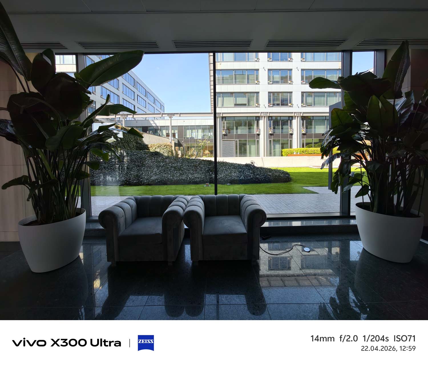 Starcie najnowszych fotograficznych tytanów – OPPO Find X9 Ultra versus vivo X300 Ultra