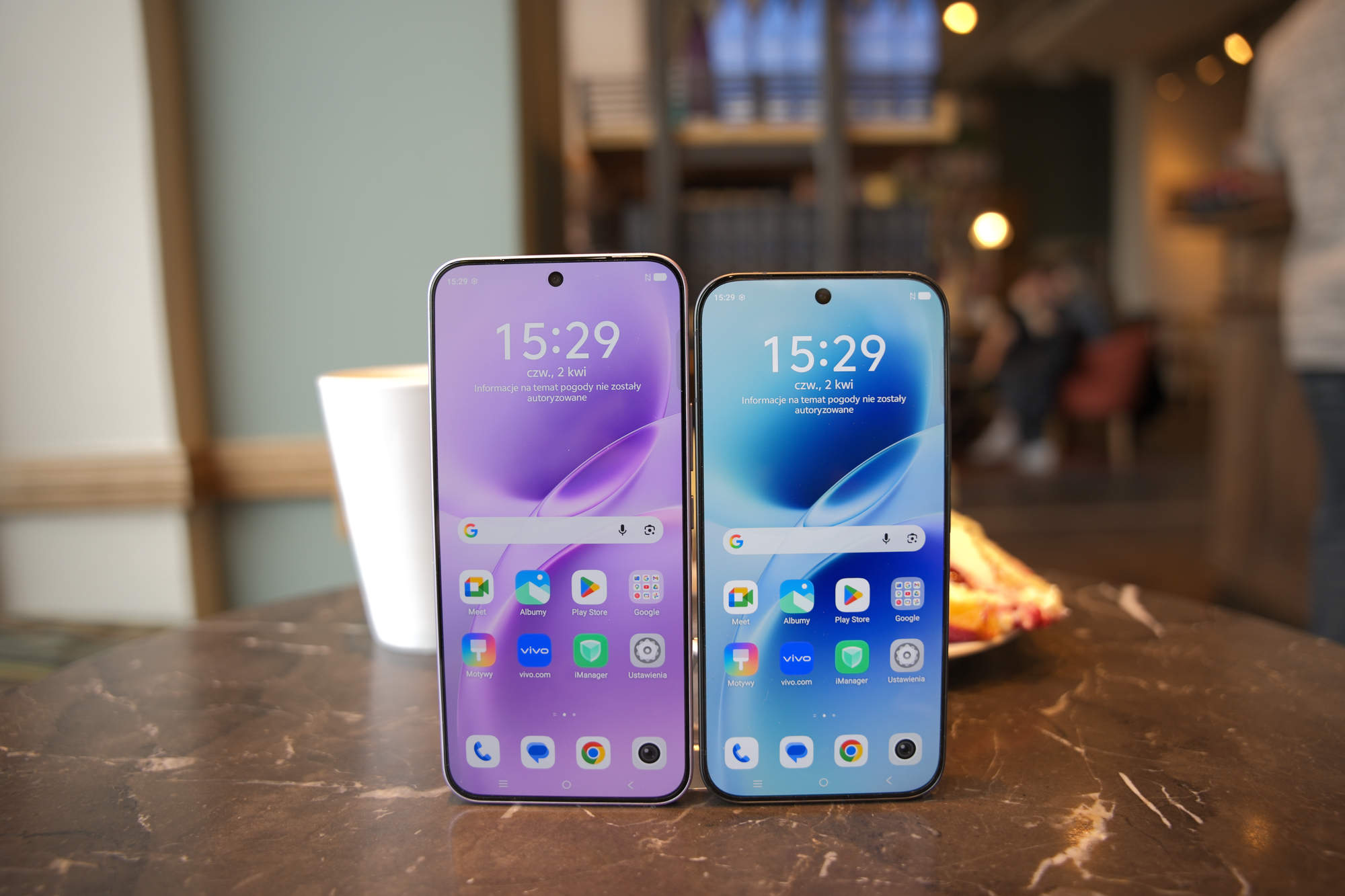 Vivo wprowadza obiektywy Zeiss do smartfonu ze średniej półki