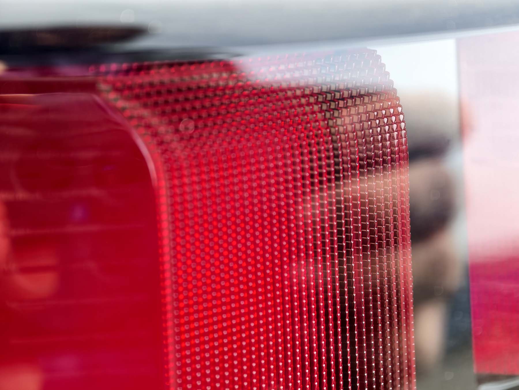 Sprawdziliśmy Omodę 9 Super Hybrid - SUV, ponad 500 koni, zasięg 1100 km - całość za 219 tysięcy złotych