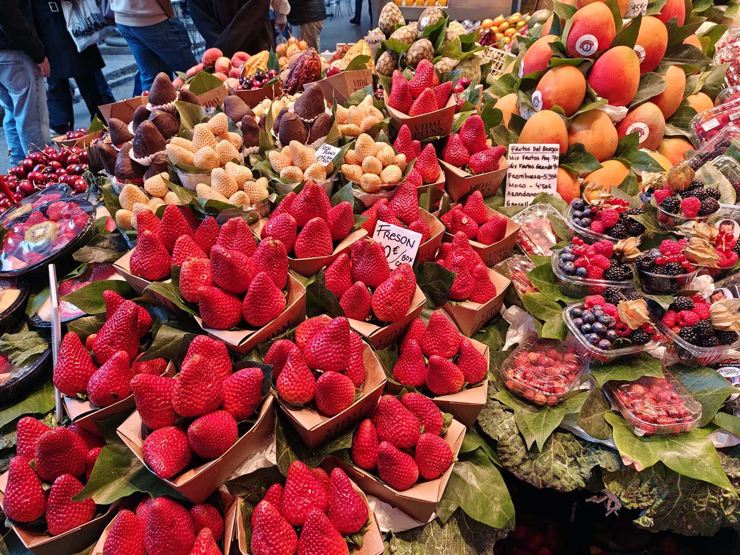 Spędziłem z realme 16 Pro+ 2 miesiące - teraz kosztuje 2 tysiące i nic lepszego na rynku nie ma