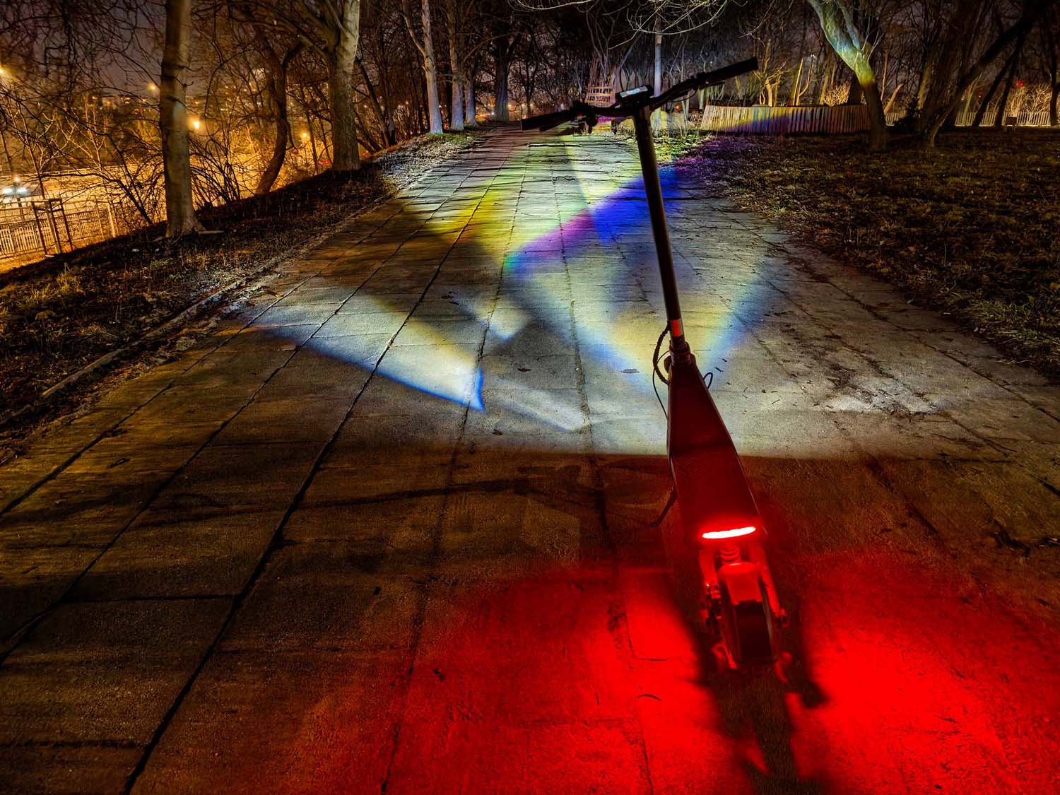 ENGWE wprowadza na polski rynek dwie nowe hulajnogi elektryczne – modele Y700 oraz Y1000