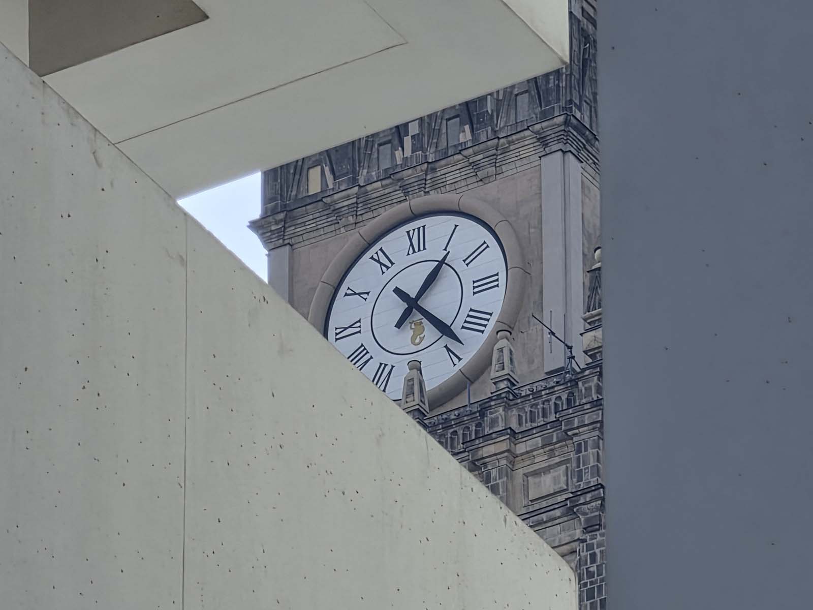 Porównaliśmy aparaty w smartfonach vivo X300 Pro, Samsung Galaxy S26 Ultra, iPhone 17 Pro Max i Xiaomi 17 Ultra