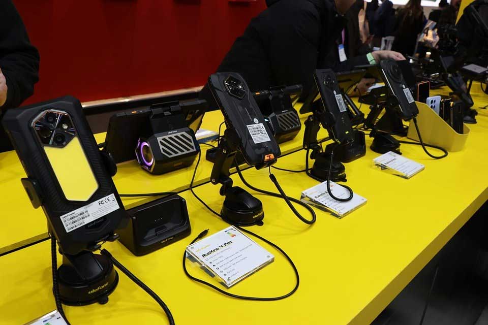 Ulefone wprowadza do Polski nowe pancerne smartfony