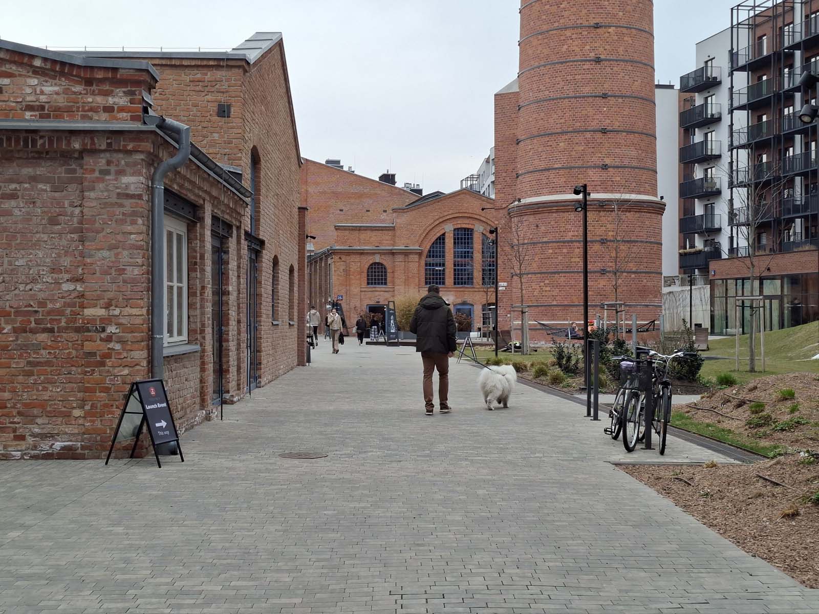 Samsung Galaxy A57 – takie robi zdjęcia w dzień i w nocy