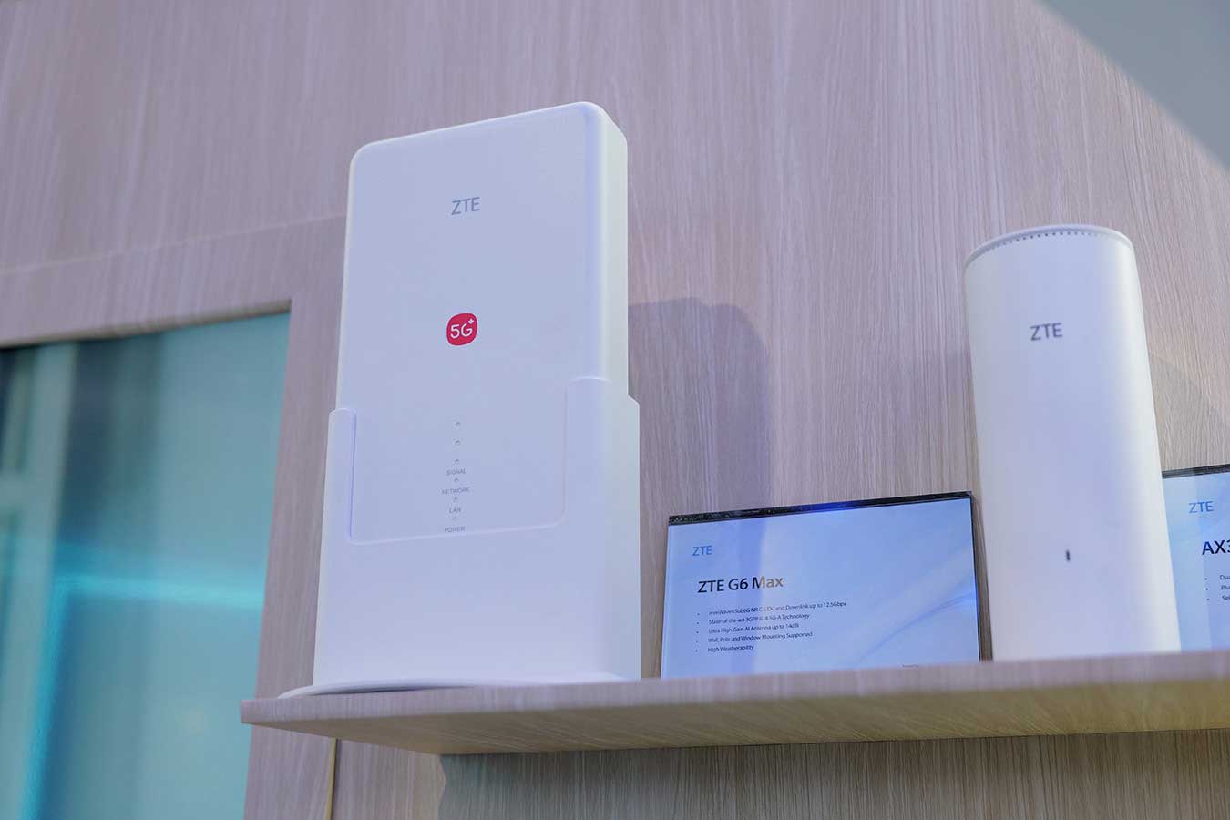 ZTE pokazuje nowe routery 5G-A na MWC 2026 - jest Wi-Fi 8 i AI