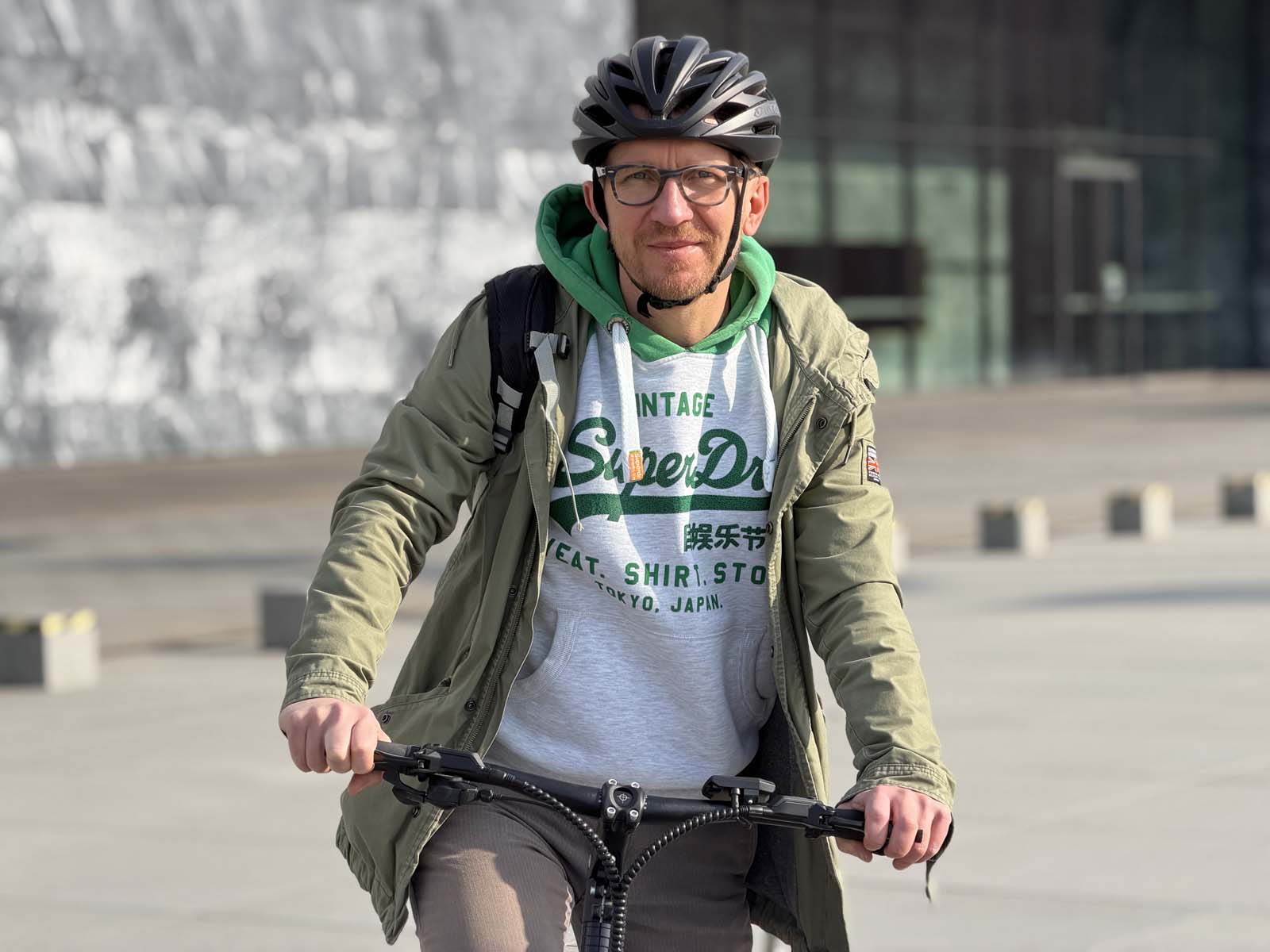 Porównaliśmy aparaty w smartfonach vivo X300 Pro, Samsung Galaxy S26 Ultra, iPhone 17 Pro Max i Xiaomi 17 Ultra