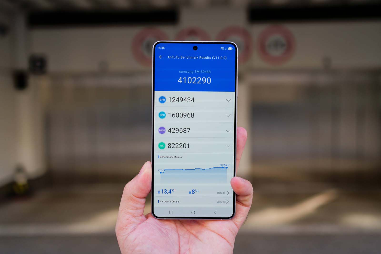 Twój dotychczasowy smartfon może i był niezły, ale czas na zupełnie nowy poziom doświadczeń