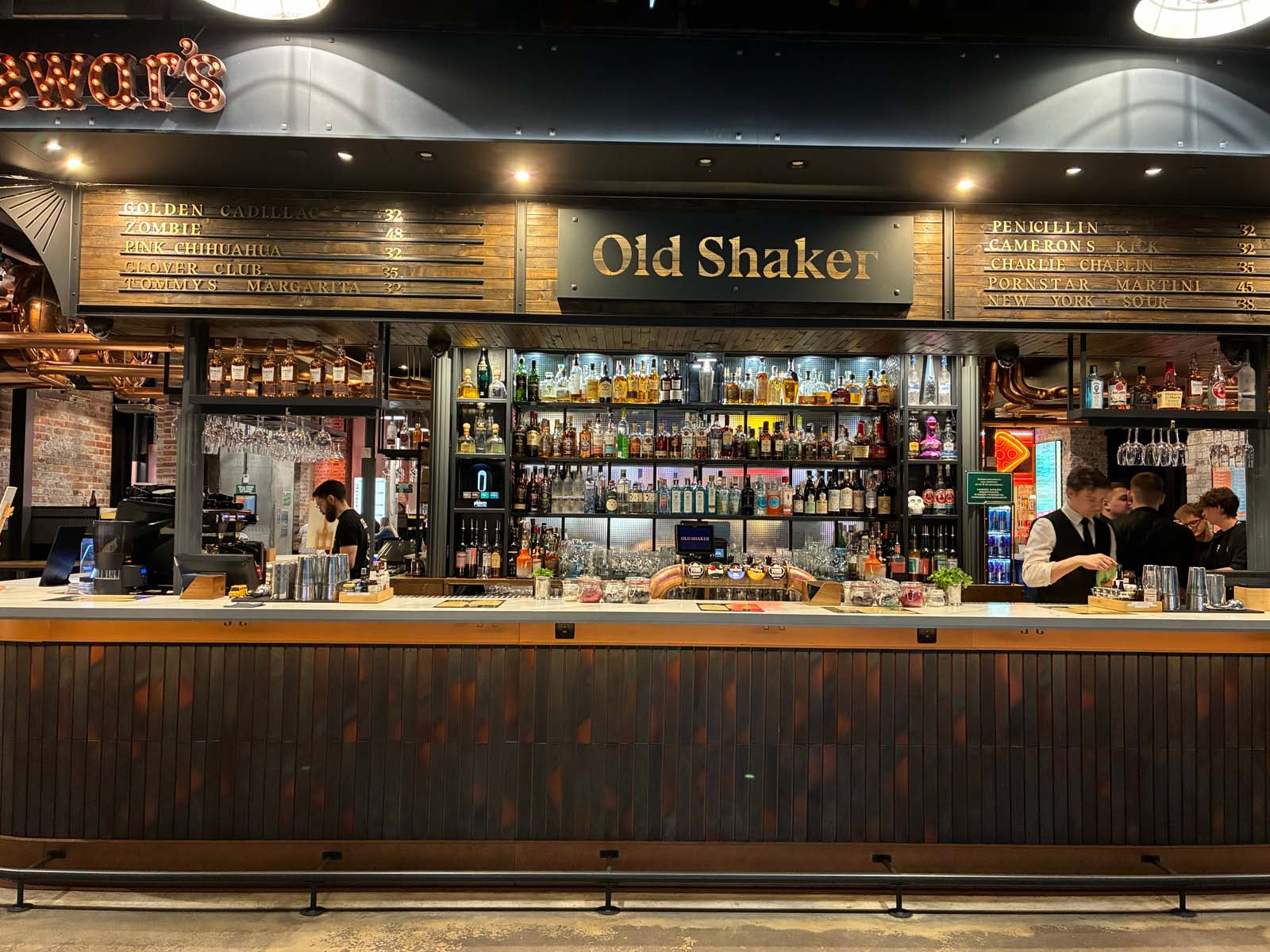 Porównujemy zdjęcia z Pixel 10a, iPhone 17e oraz Nothing Phone 4a