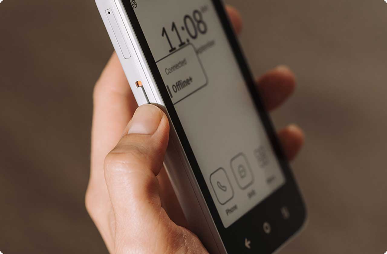 1800 zł za 3 GB RAM, 3300 mAh i brak 5G - jest nowy polski smartfon