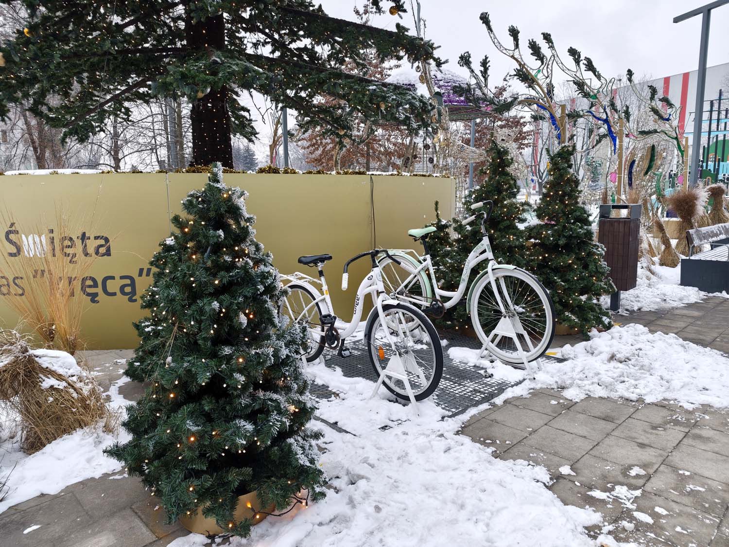 POCO F8 Ultra – takie robi zdjęcia w dzień