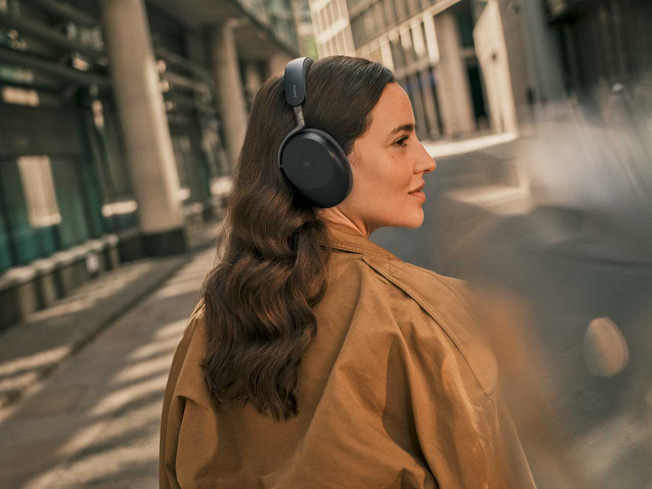 Jabra Evolve3 oficjalnie: lżejsze konstrukcje, ANC i dźwięk przestrzenny