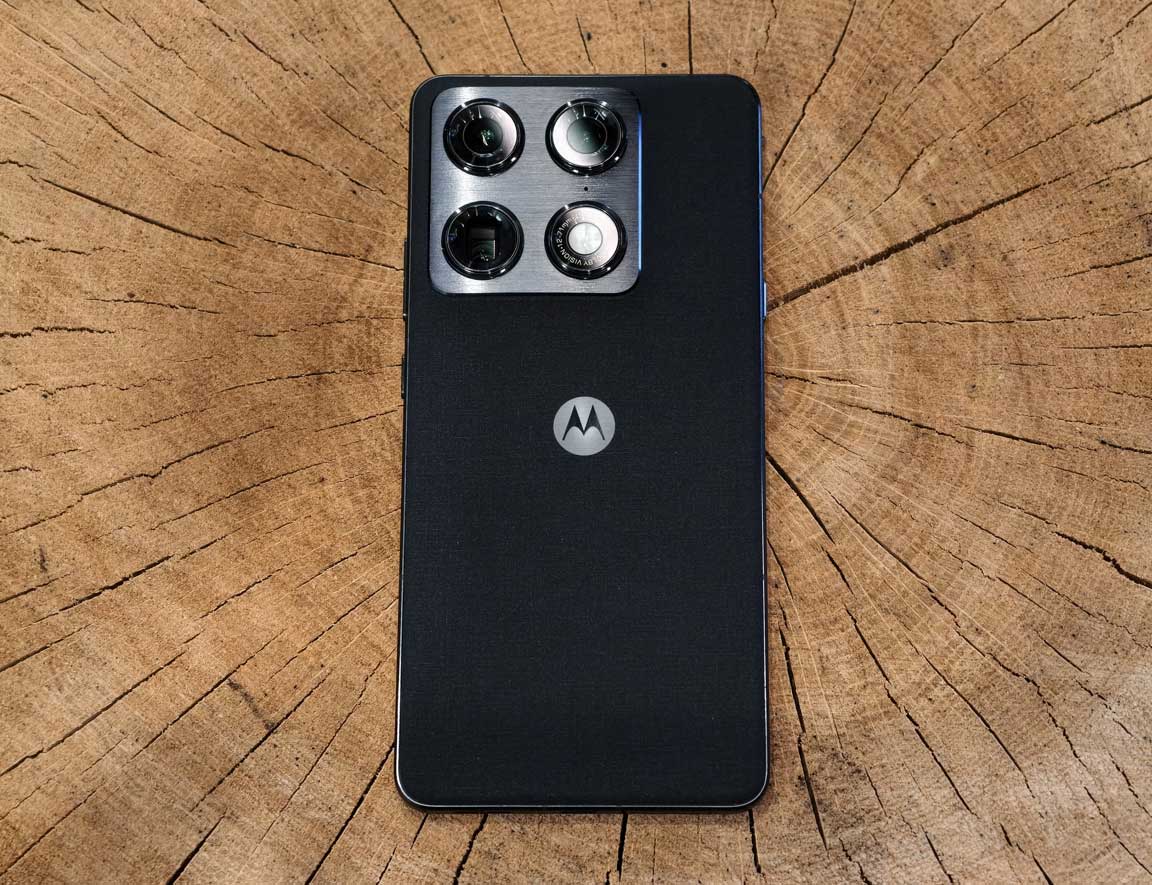 Motorola signature wchodzi na polski rynek - sprzedaż od 19 stycznia