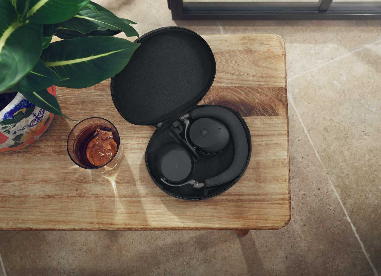 Jabra Evolve3 oficjalnie: lżejsze konstrukcje, ANC i dźwięk przestrzenny