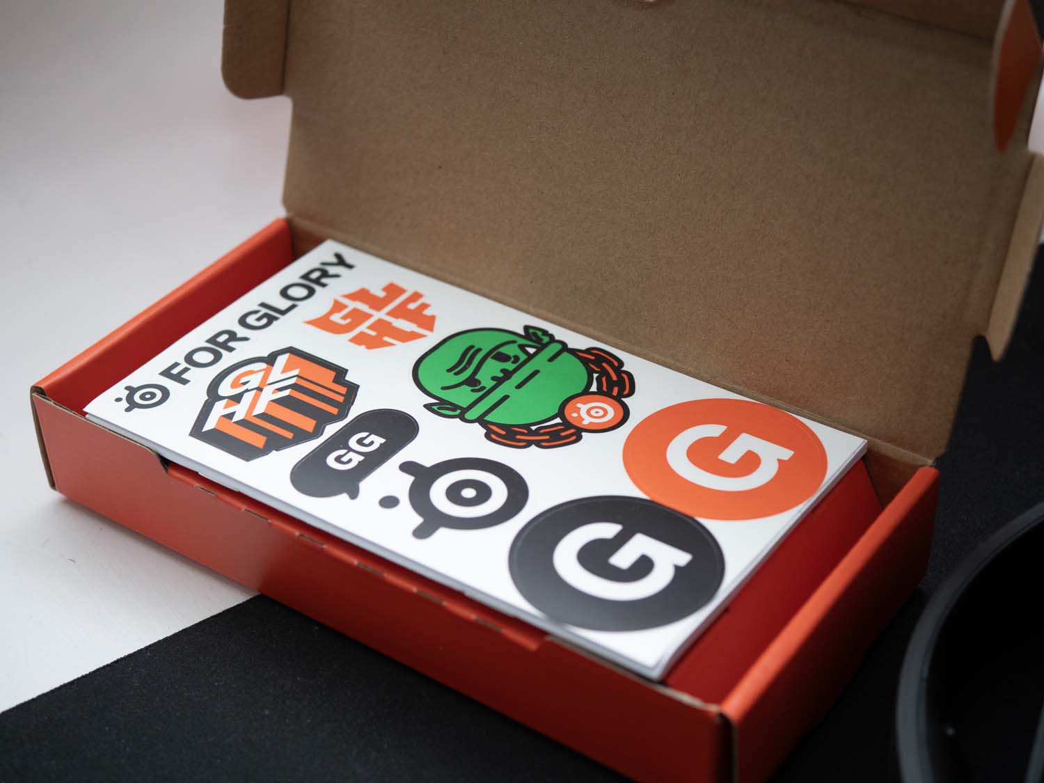 Test słuchawek SteelSeries Arctis Nova 5 Wireless – średnia półka dla graczy stacjonarnych i mobilnych