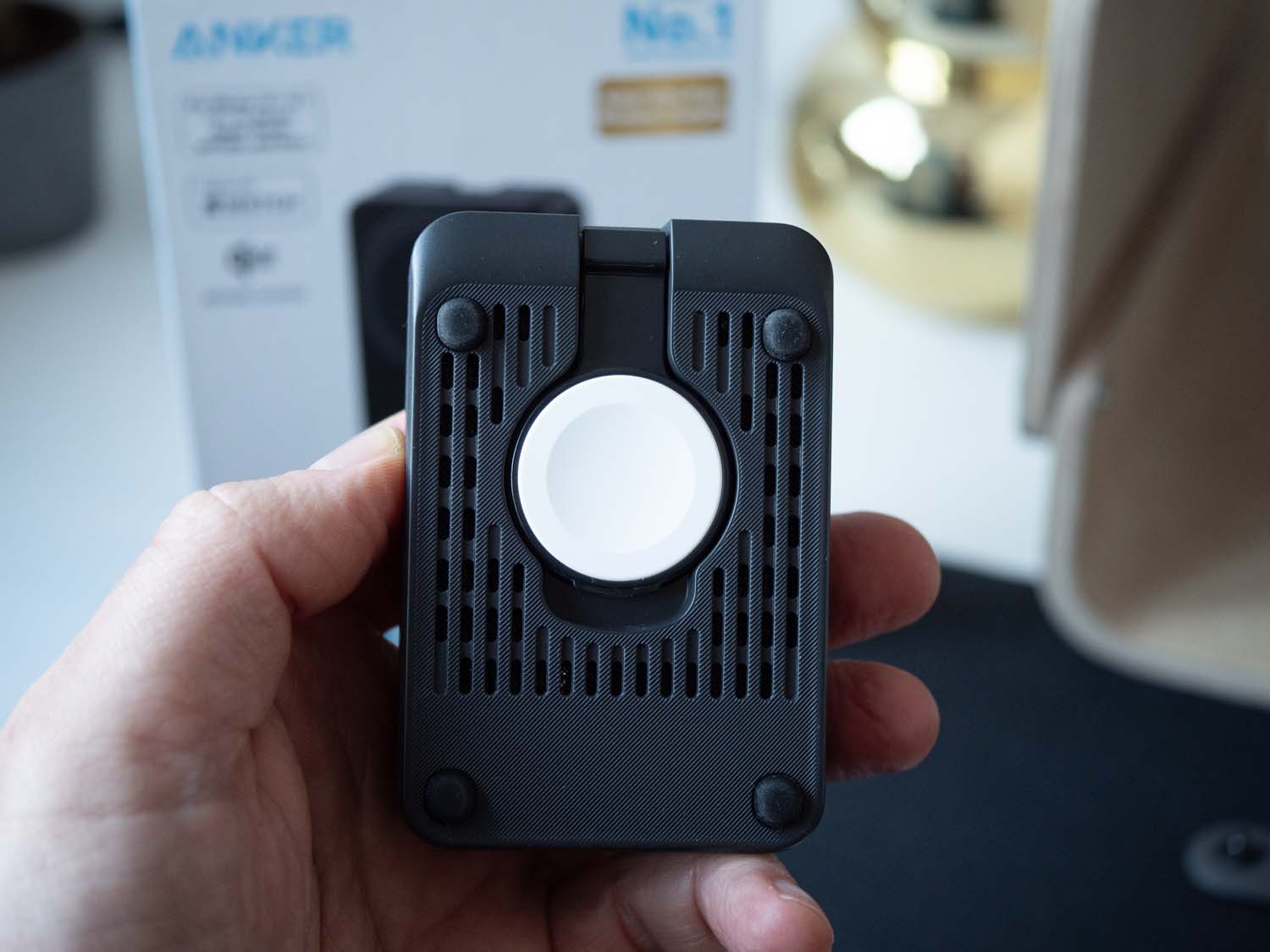 Anker MagGo A2557 – test bezprzewodowej ładowarki 3 w 1