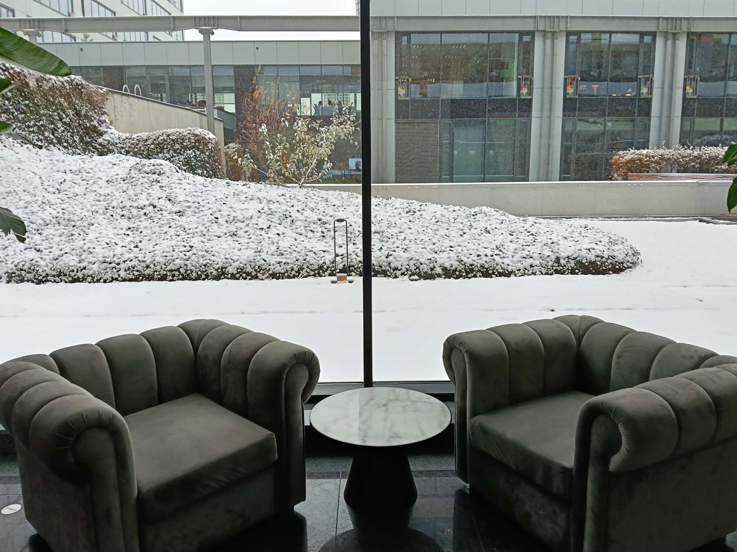 Test smartfona OPPO A6 Pro 5G – mistrz wytrzymałości z baterią na lata