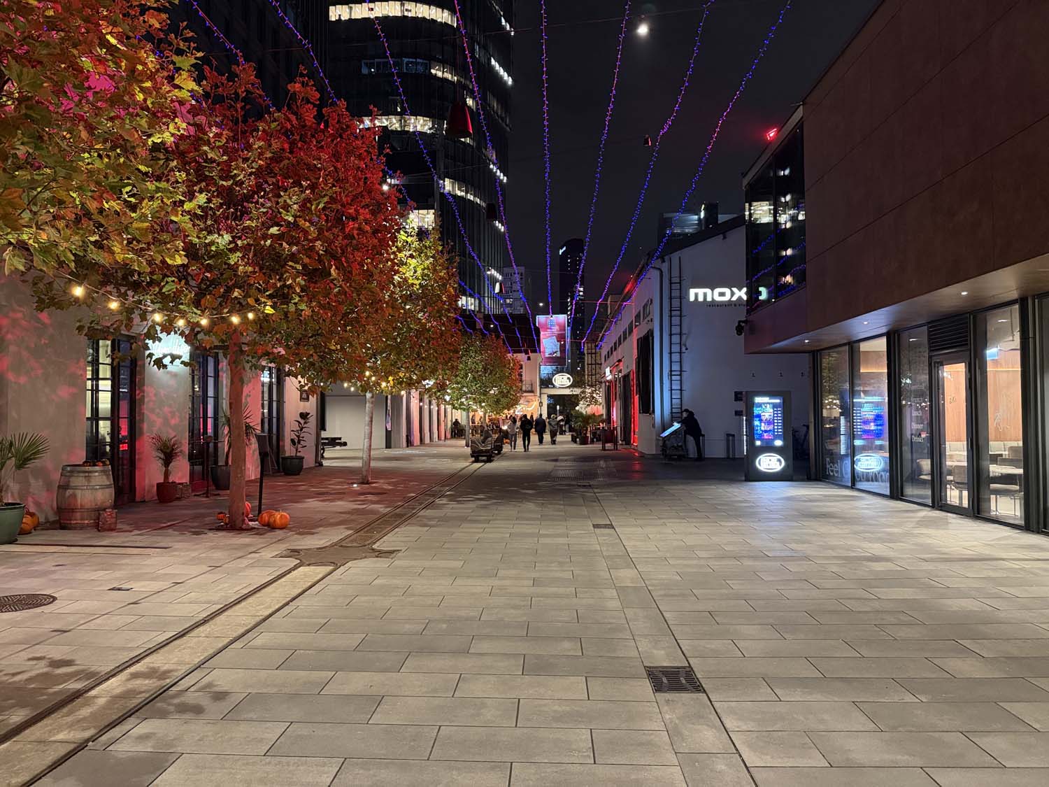 Porównaliśmy możliwości fotograficzne vivo X300 Pro i iPhone 17 Pro Max i wynik jest sporą niespodzianką