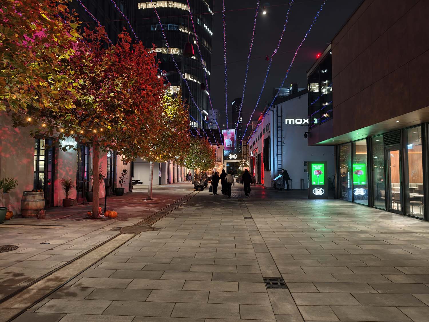 Porównaliśmy możliwości fotograficzne vivo X300 Pro i iPhone 17 Pro Max i wynik jest sporą niespodzianką