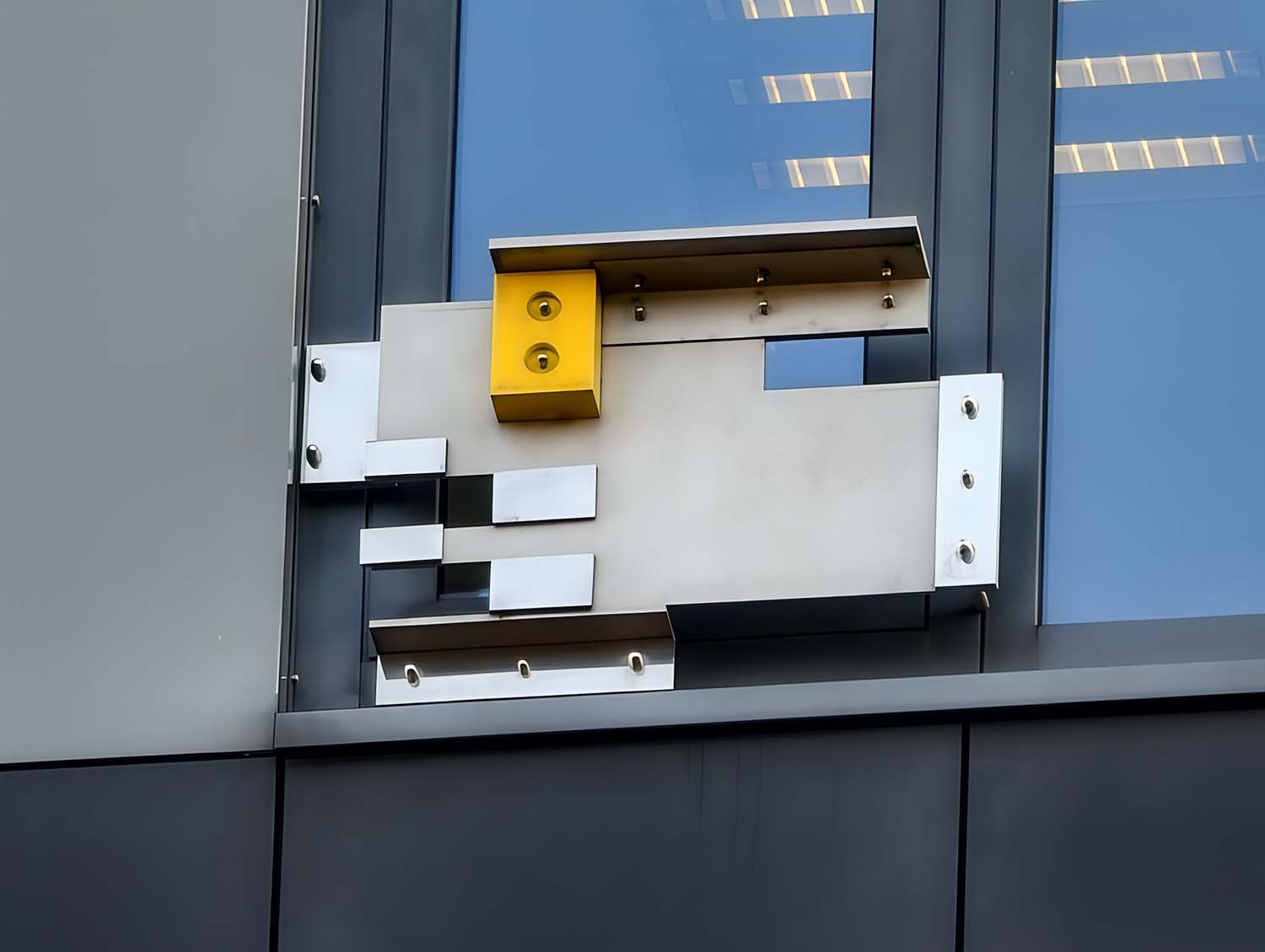 Porównaliśmy możliwości fotograficzne vivo X300 Pro i iPhone 17 Pro Max i wynik jest sporą niespodzianką