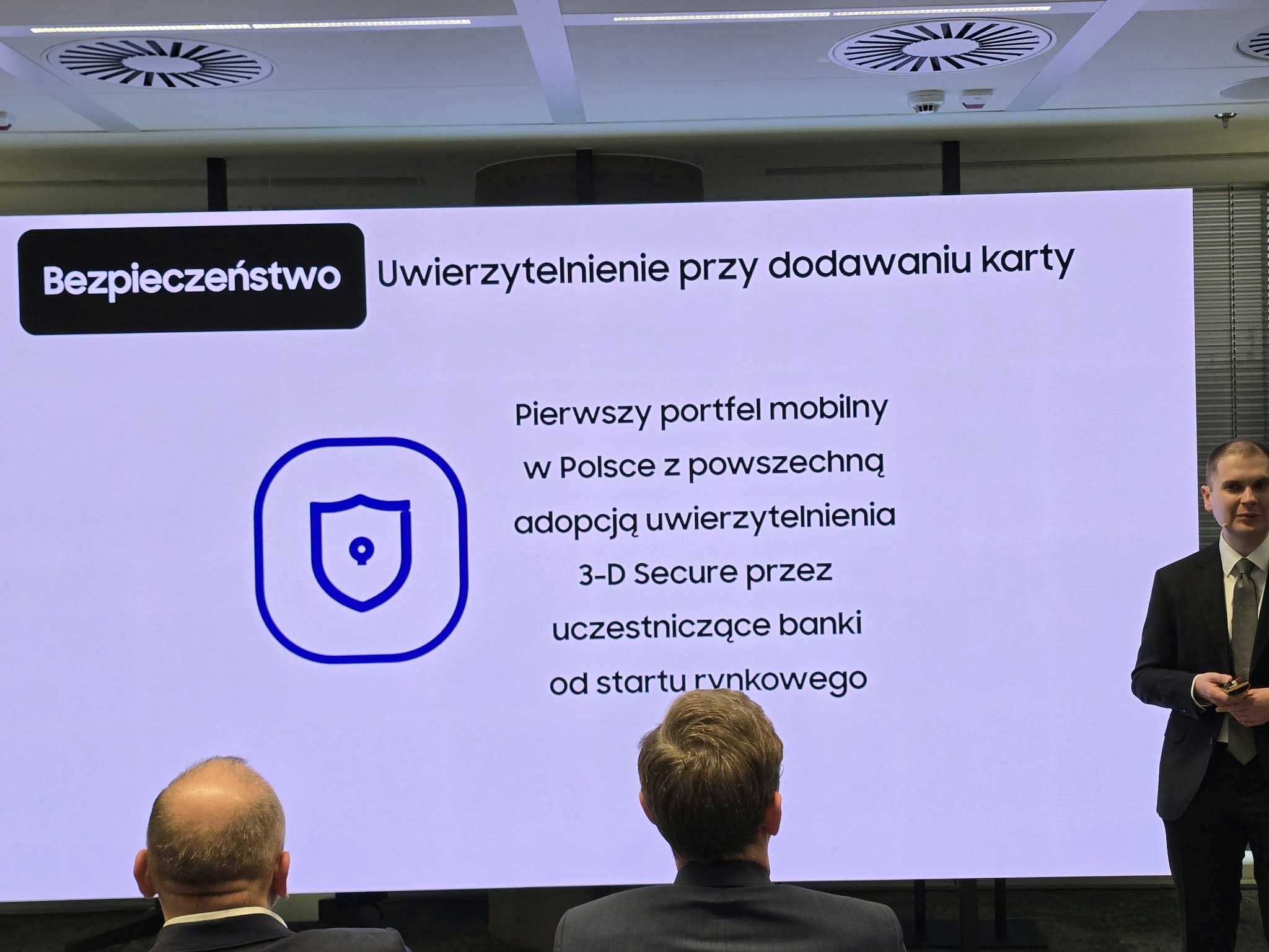 Samsung Pay ruszył w Polsce - zapłacisz telefonem i zegarkiem Galaxy