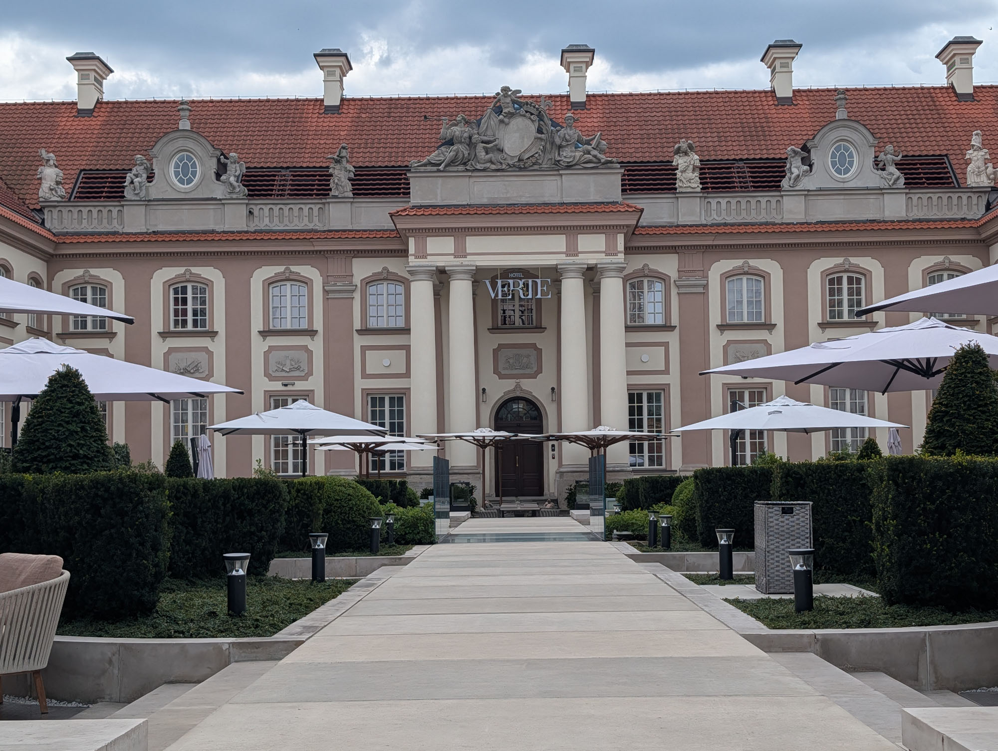 Porównacie foto Pixela 10 Pro XL z najtańszym Pixelem 10