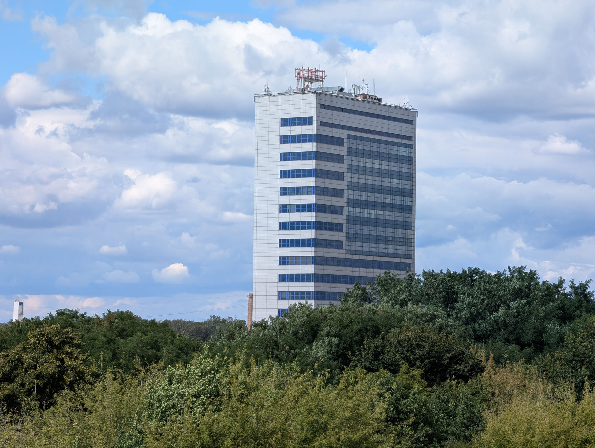 Porównanie Pixel 10 Pro XL z konkurencją