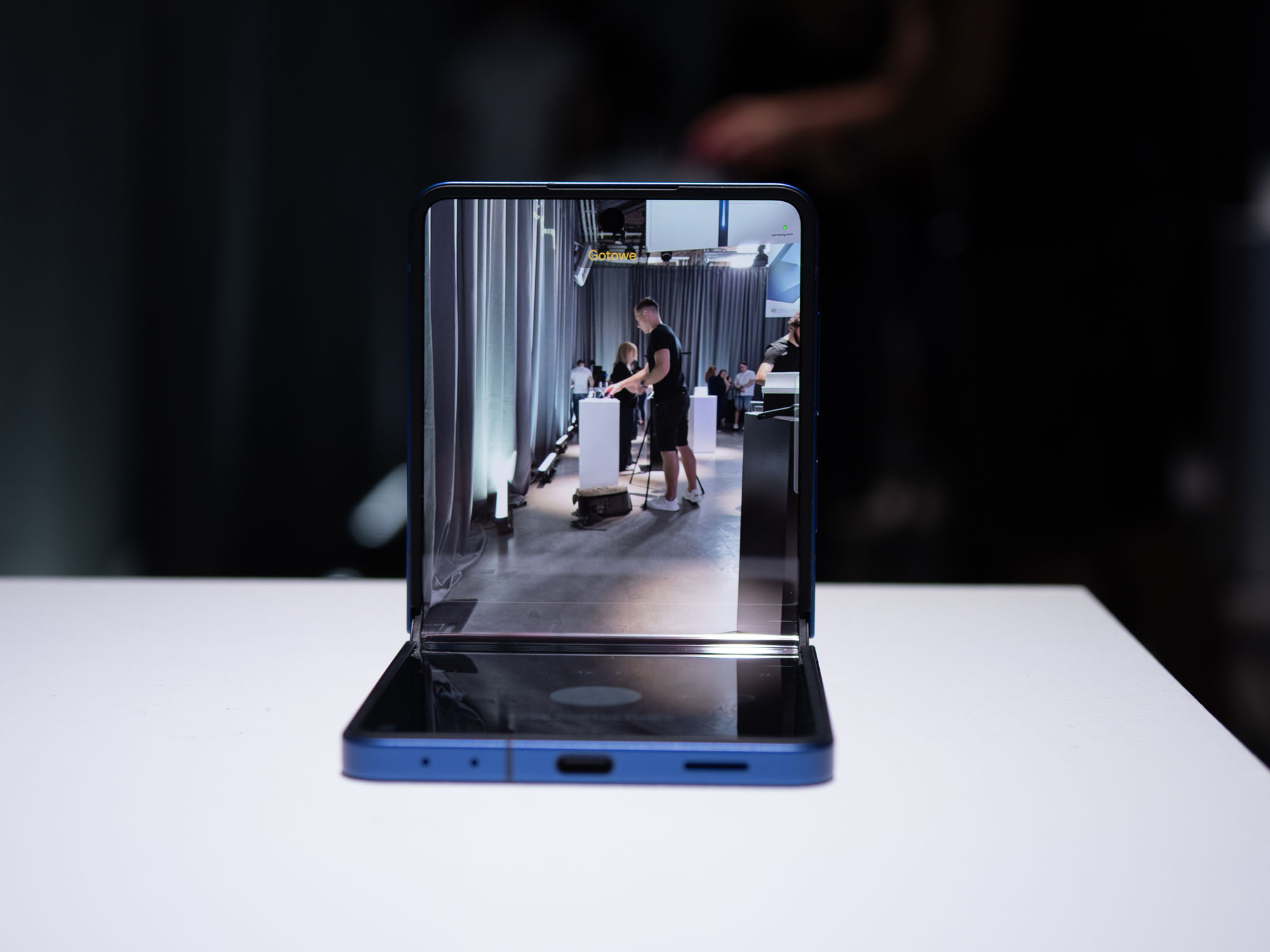 Oto wszystkie zmiany w najnowszym Samsungu Galaxy Z Flip7 – zewnętrzny ekran zachwyca
