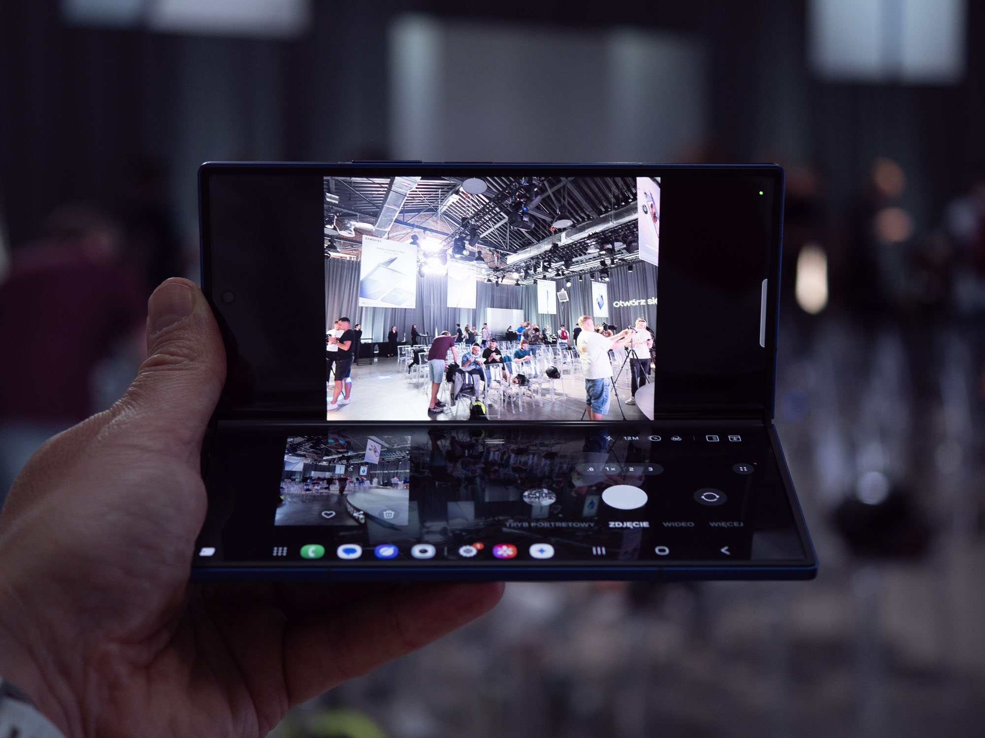 Widzieliśmy już Galaxy Z Fold7 - cieńszy, lżejszy, ale ta bateria i to ładowanie…
