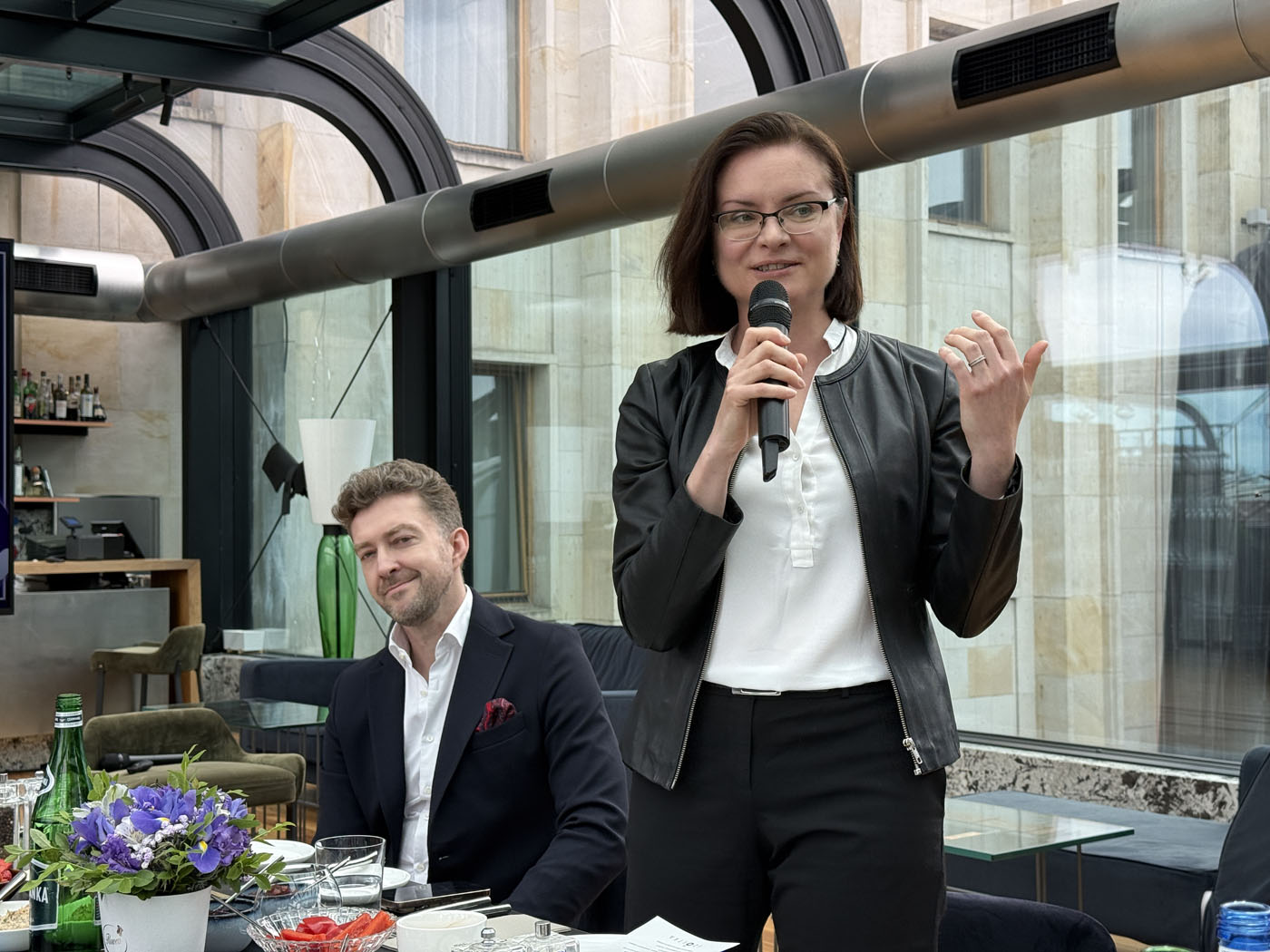 PLAY jest największym sprzedawcą smartfonów, a w jego sieci działa już prawie 5 mln smartfonów 5G