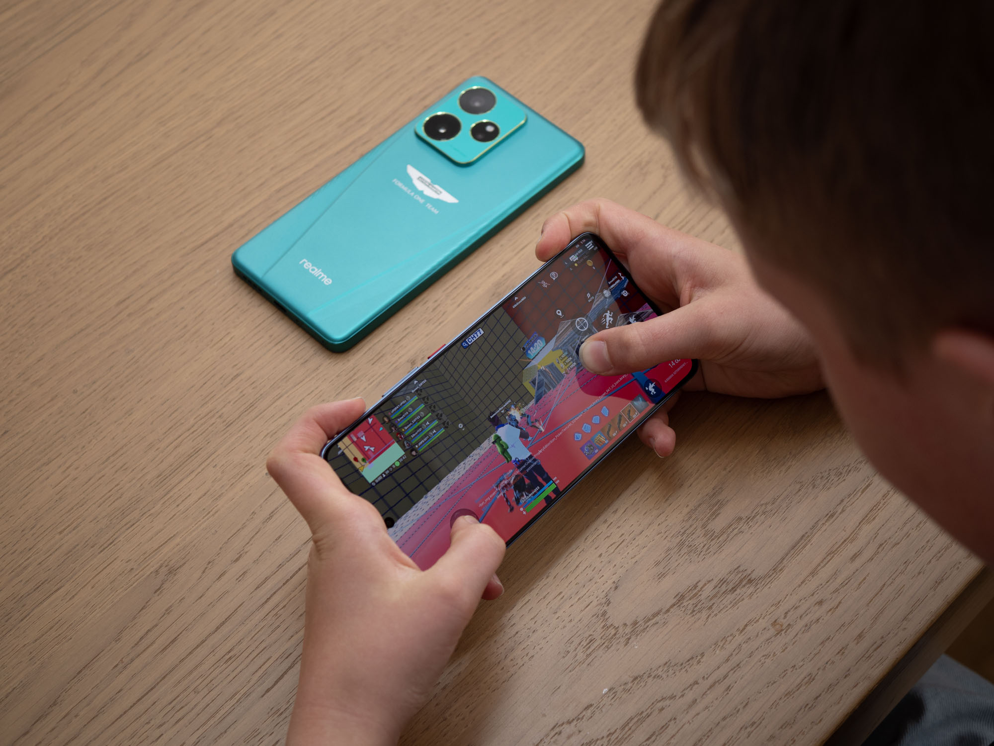 Recenzja realme GT 7 - to nie jest flagowiec, a jest i tak maksymalnie wypasiony