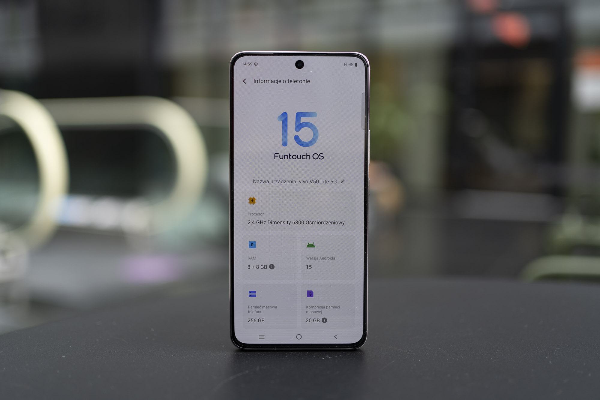 Vivo V50 Lite 5G - test średniaka z bardzo pojemną baterią