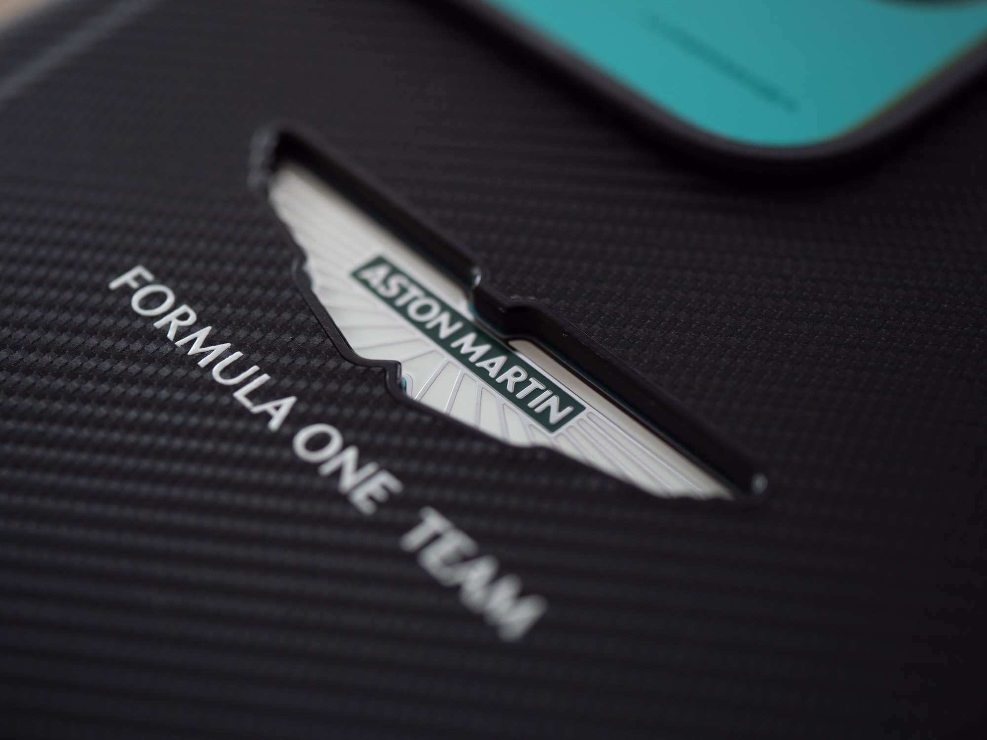 Oto najbardziej wypasiona wersja realme GT 7 - sprawdziliśmy czym się różni od zwykłej