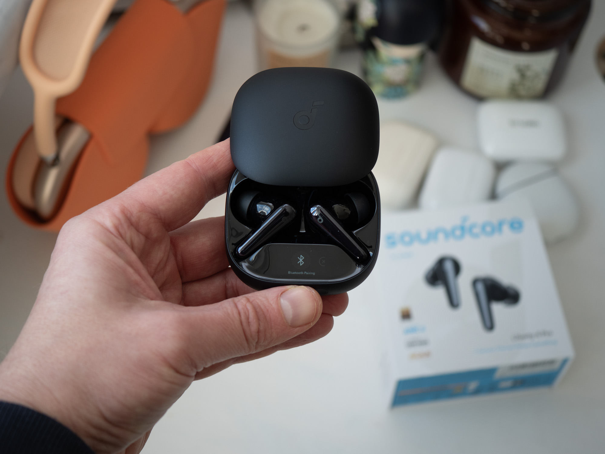 Test słuchawek soundcore Liberty 4 Pro by Anker – to świetne słuchawki z kosmicznym etui