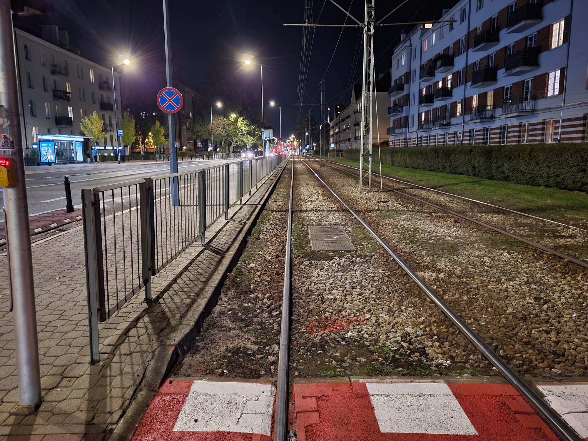 Porównanie foto najnowszego S24 FE versus S21 FE