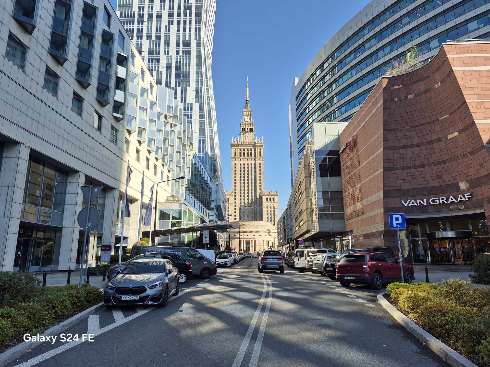 Porównanie foto najnowszego S24 FE versus S21 FE