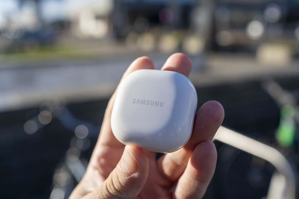 Samsung Galaxy Buds FE – test niedrogich słuchawek TWS koreańskiego producenta