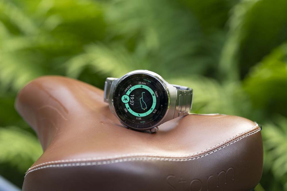 Cyfrowy detoks od smartfonu – weekend tylko z zegarkiem Huawei Watch 4 Pro