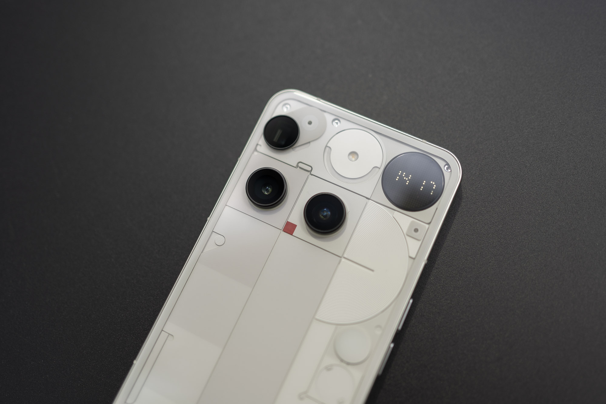 Test Nothing Phone (3) - jest piękny, ale za drogi