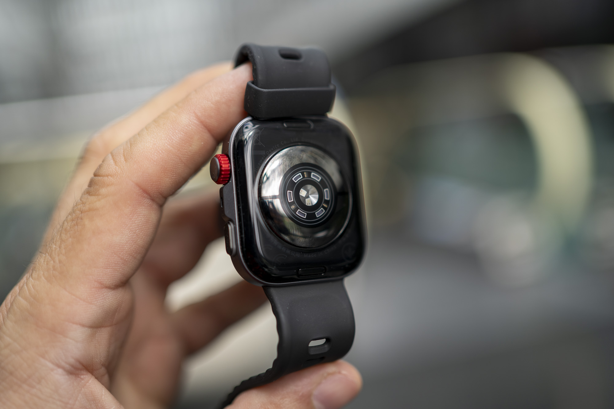 Recenzja Huawei Watch Fit 4 Pro - to taki Apple Watch dla Androidowców