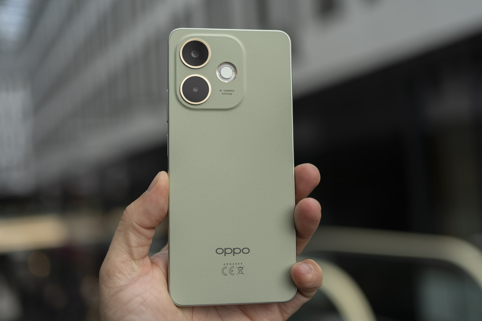 Testujemy OPPO A5 Pro 5G - to bardzo tani i bardzo wytrzymały smartfon