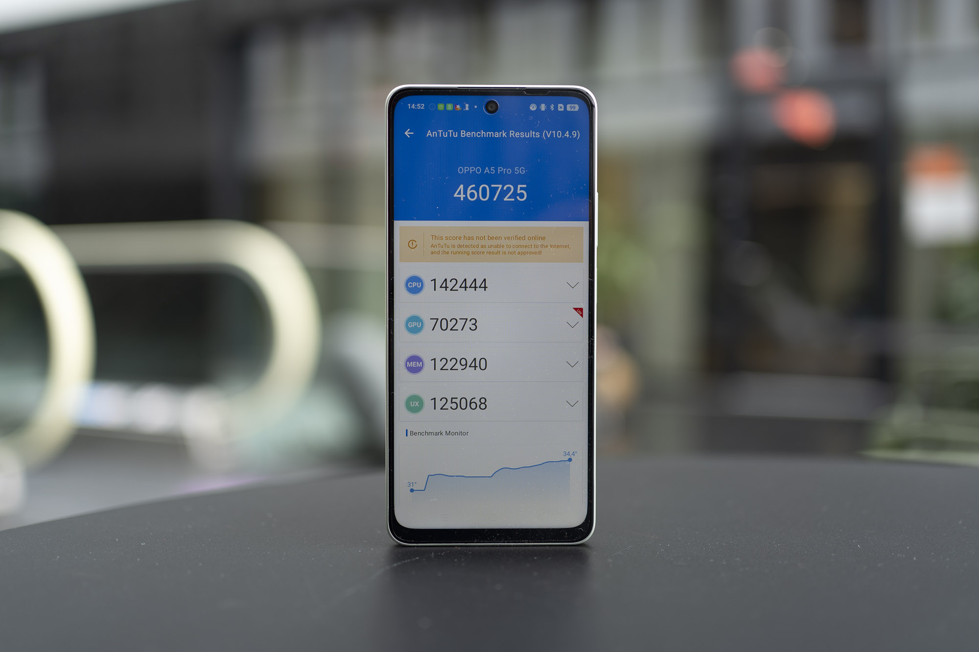 Testujemy OPPO A5 Pro 5G - to bardzo tani i bardzo wytrzymały smartfon