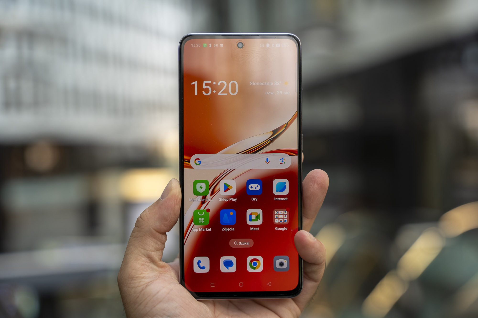 Test OPPO Reno12 FS 5G – średnia półka z rozbudowanymi usługami AI