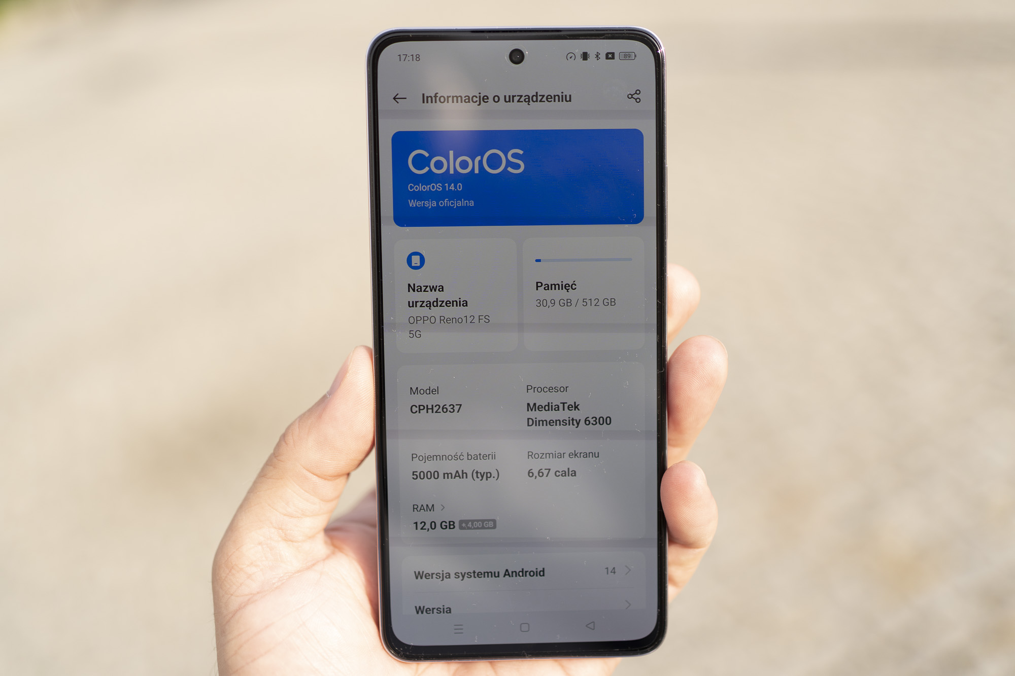 Test OPPO Reno12 FS 5G – średnia półka z rozbudowanymi usługami AI