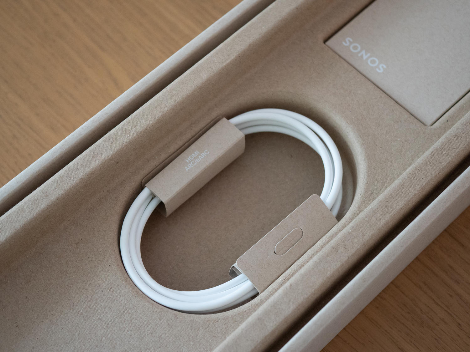 Sonos Beam Ultra - test kompaktowego soundbara Dolby Atmos