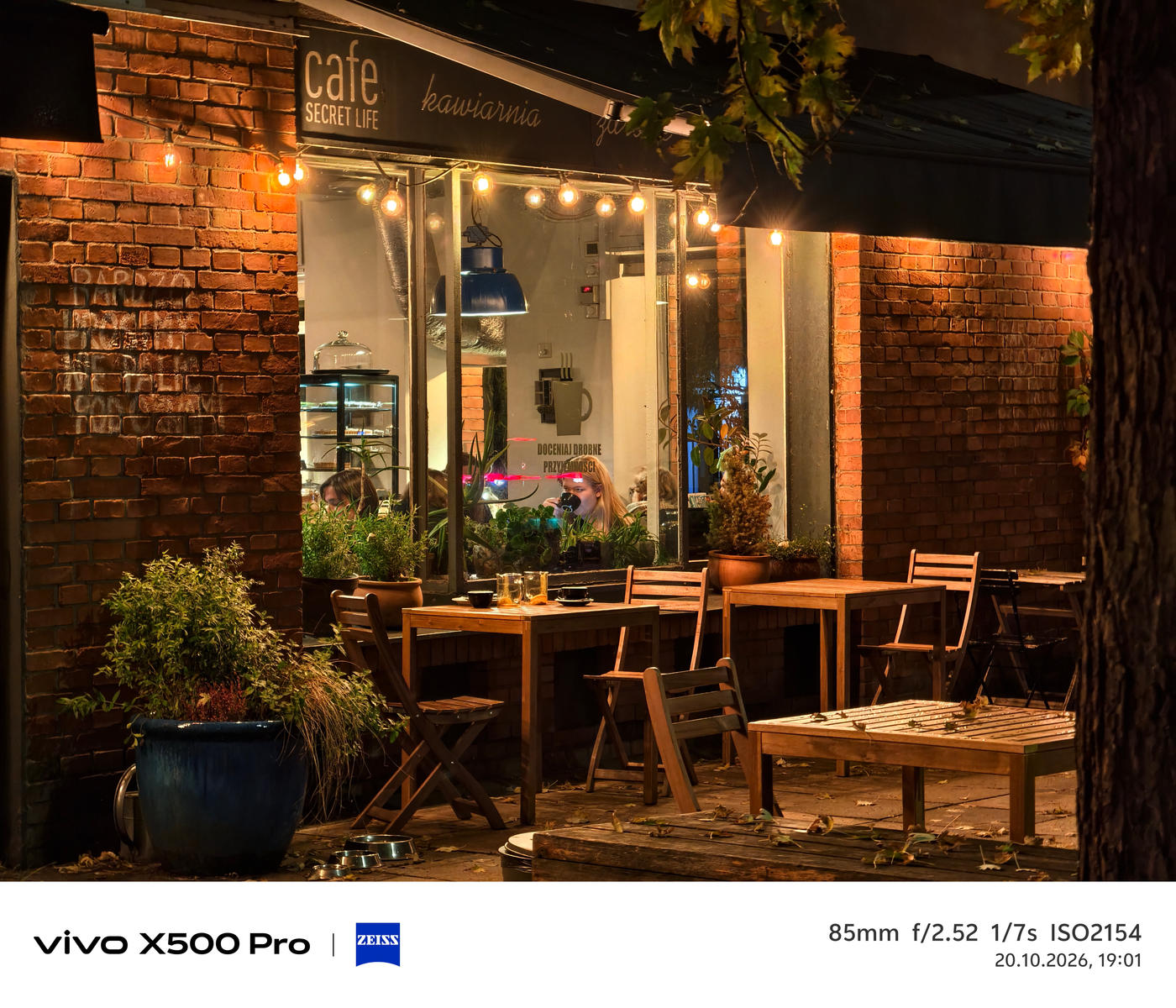 vivo X500 Pro – jest znacznie mniejszy, ale czy równie dobry fotograficznie – nasze pierwsze wrażenia
