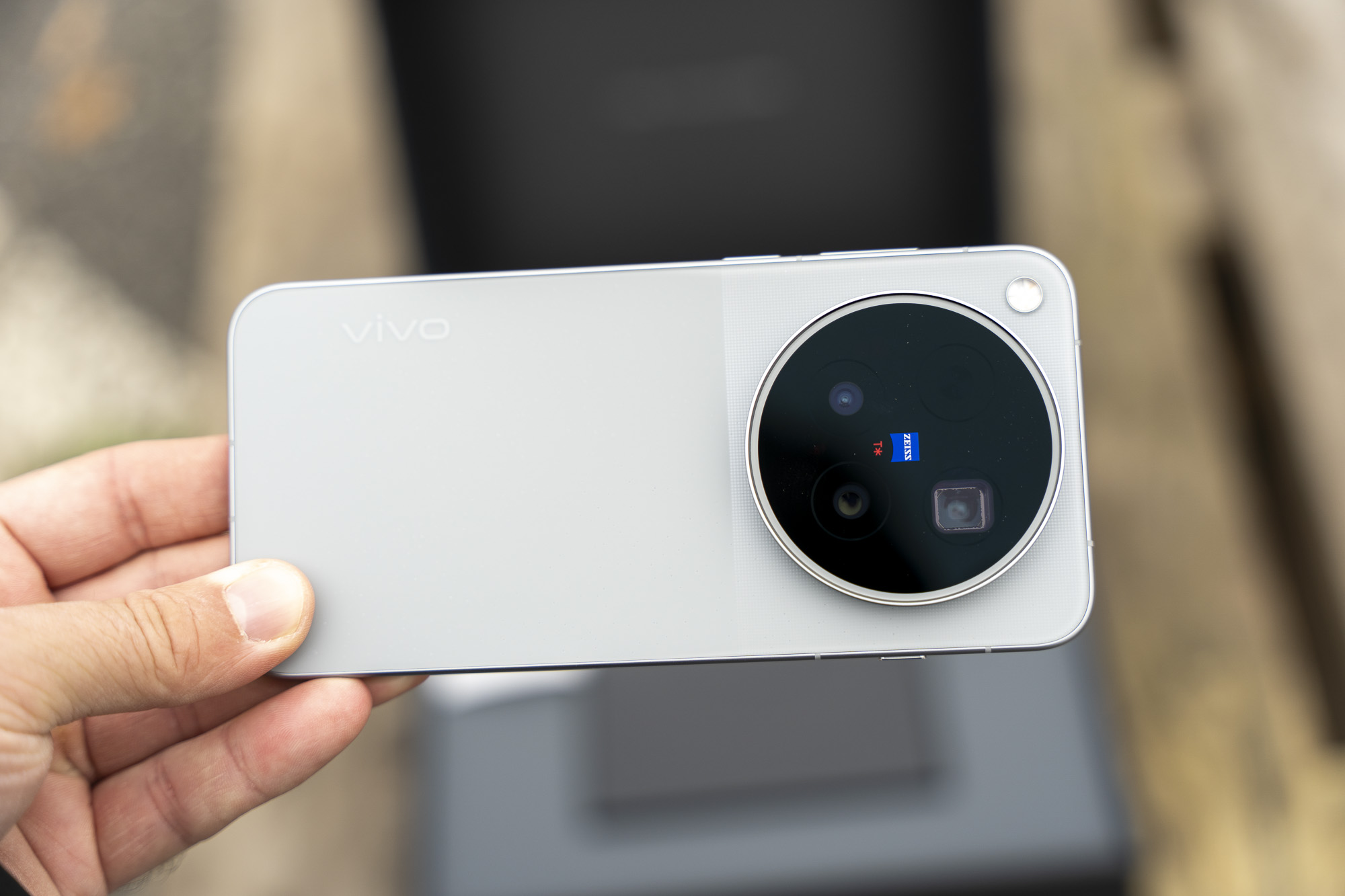 Mamy już vivo X500 Pro Max - nasze pierwsze wrażenia jeszcze przed premierą na Teneryfie