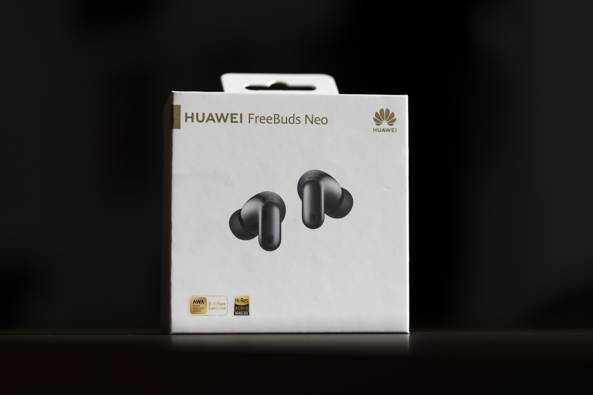 Test Huawei FreeBuds Neo – małe słuchawki też mogą dobrze brzmieć